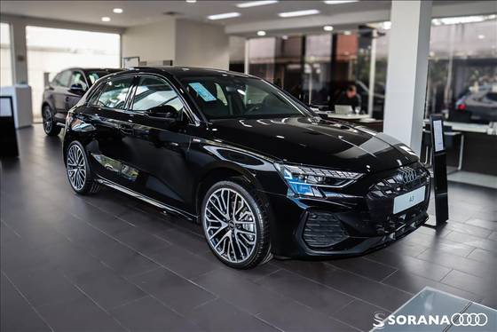 AUDI A3 2.0 40 TFSI GASOLINA SPORTBACK PERFORMANCE BLACK S-TRONIC AUDI A3 2.0 40 TFSI GASOLINA SPORTBACK PERFORMANCE BLACK S-TRONIC